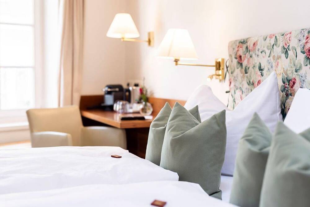 Doppelzimmer Classic, non refundable rate - Altstadthotel Wolf in Salzburg, DMO Demo Region_1