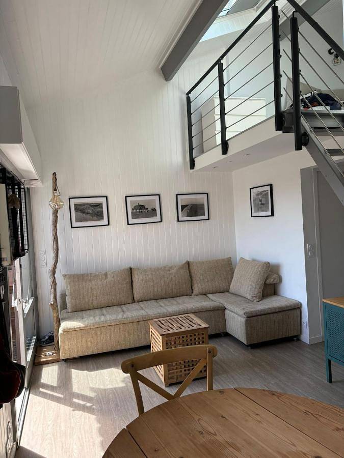 Chalet pour 6 personnes, avec balcon ainsi que jardin et vue au Cap Ferret
