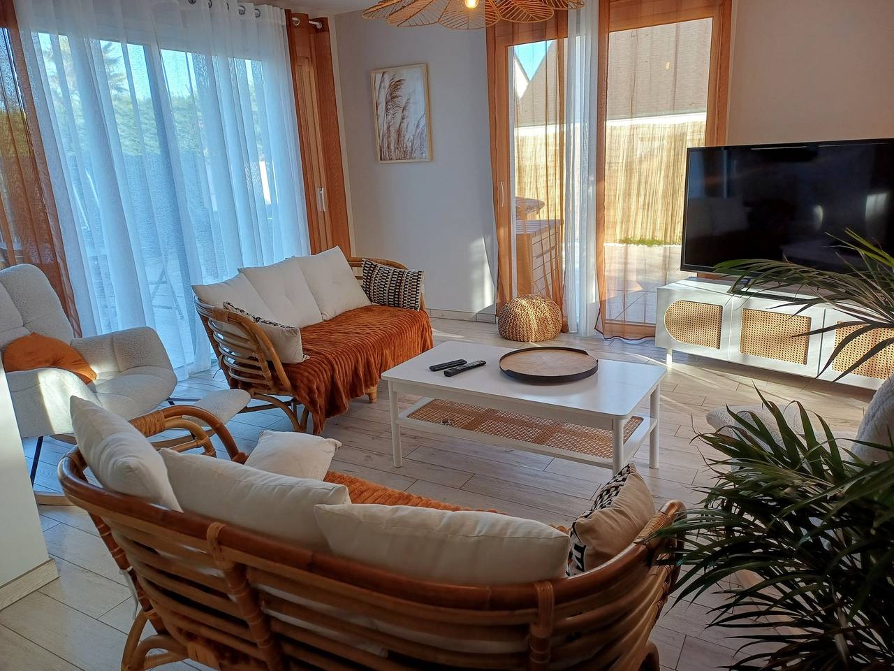 Villa Evasion: 4 Schlafzimmer, Spa & Pool, 10 Min. von Nantes entfernt in Carquefou, Nantes und Umgebung
