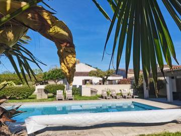 Gîte pour 4 personnes, avec vue et piscine ainsi que sauna et jardin, animaux acceptés à Meursac