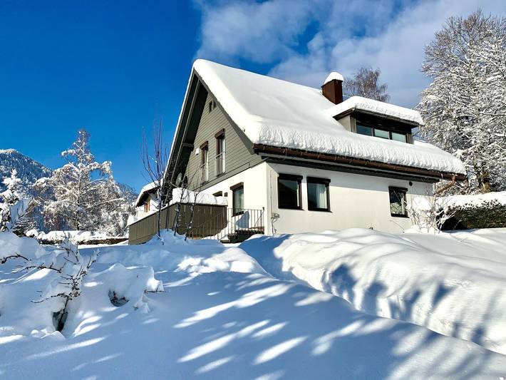 Ferienhaus für 6 Personen, mit Terrasse und Garten in Blaichach