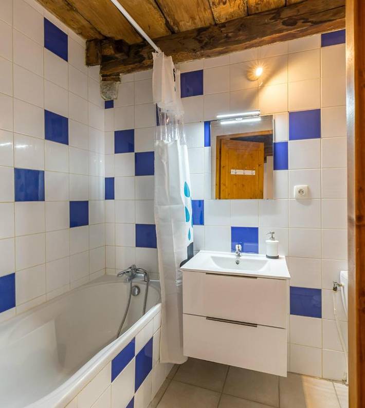 Gîte pour 4 personnes à Crémieu - 3