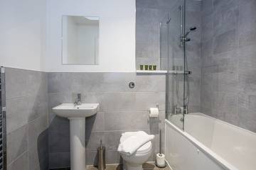 Apartment for 2 People in Greater Manchester, Photo 4