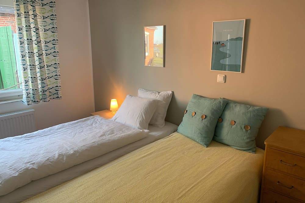 Renoviertes Ferienhaus \"Alter Schwede\" im Skandinavischen Stil / Nordsee in Kaiser-Wilhelm-Koog, Nordseeküste