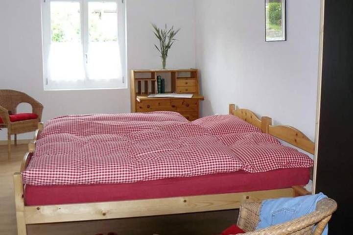 Location de vacances pour 6 personnes, avec jardin à Aeschi bei Spiez - 2