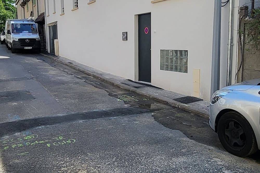 Maison de 120m2, grand jardin avec terrasse de 100m2. in Gentilly, Val-de-Marne