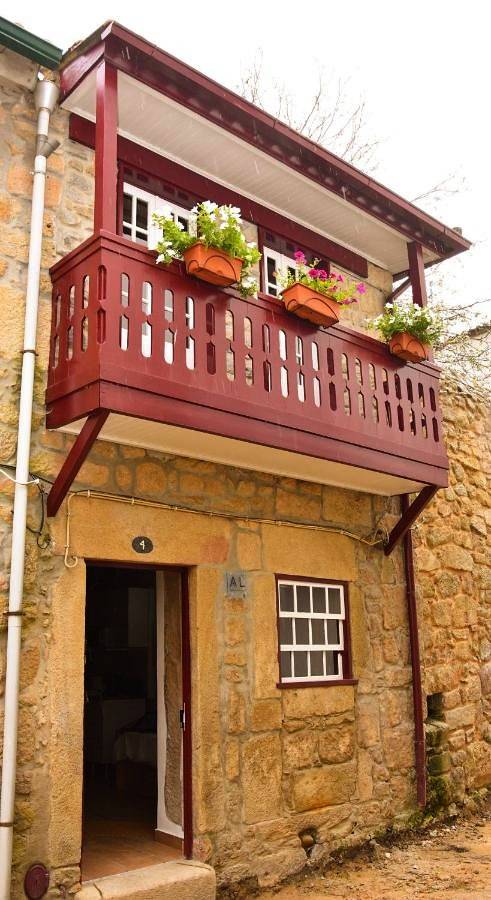 Apartamento inteiro, One-Bedroom Apartment in Valença, Distrito de Viana do Castelo