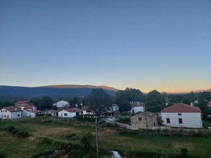 Casa de huéspuedes para 2 personas, con vistas y jardín en El Valle (Soria) - 2