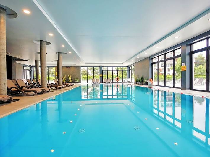 Ferienwohnung für 3 Personen, mit Balkon und Terrasse sowie Garten und Pool in Kolberg