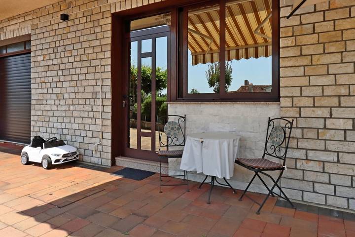 Ferienwohnung für 2 Personen, mit Balkon/Terrasse in Lovran