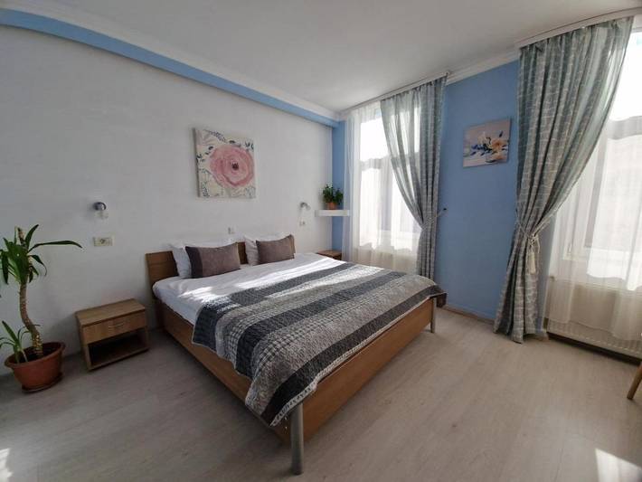 Maison d’hôte pour 2 personnes, avec terrasse et vue, animaux acceptés à Brașov - 2