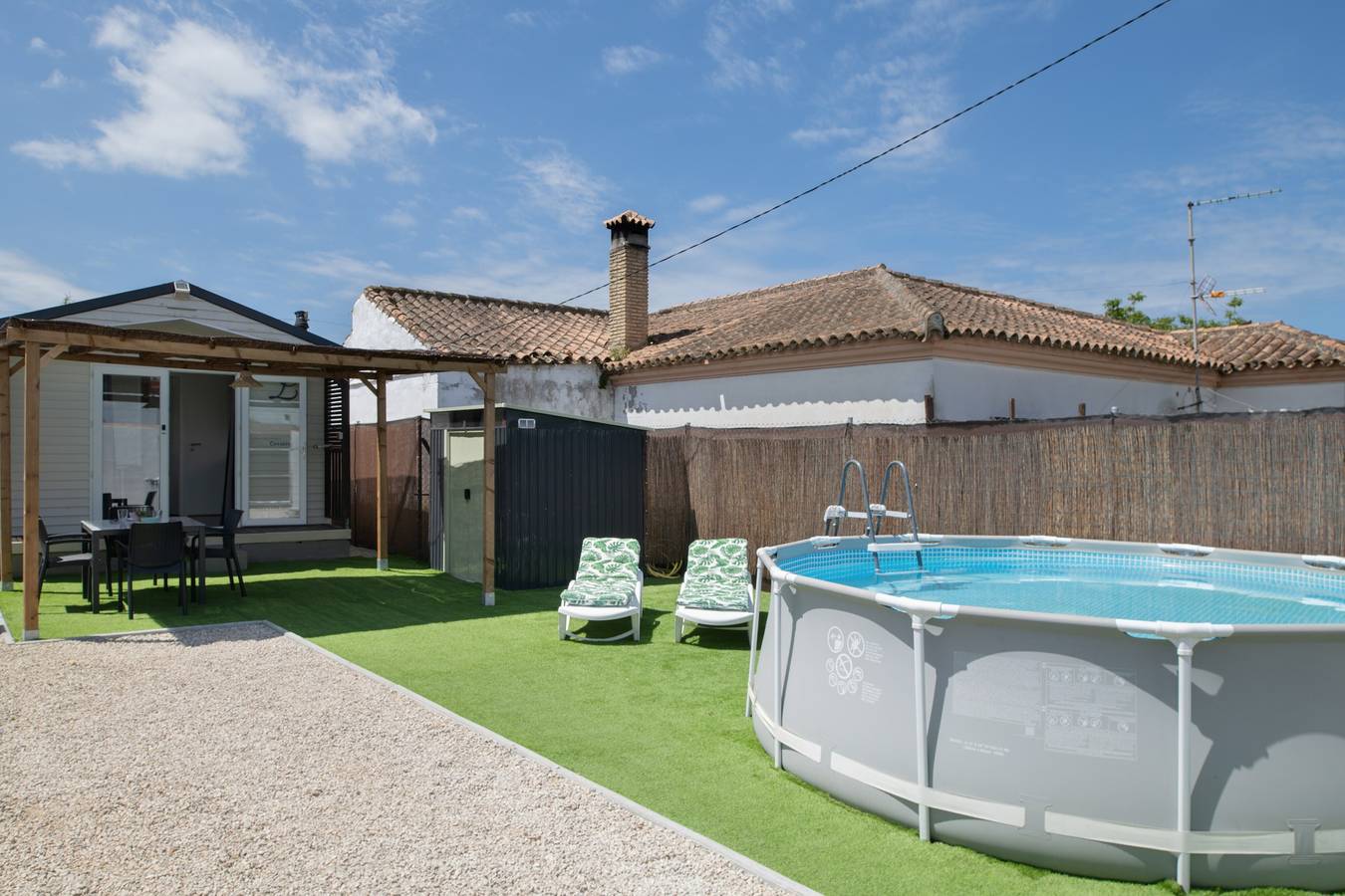 Casa vacanze 'Coral 2' con piscina privata, Wi-Fi e aria condizionata in Conil de la Frontera, Costa de la Luz