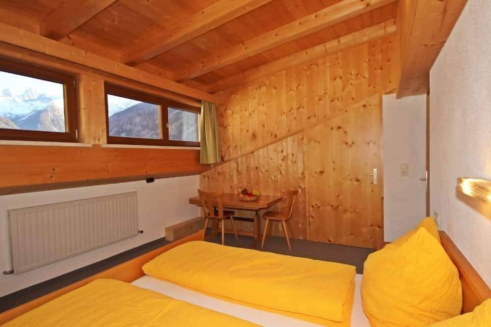 Ganze Wohnung, Berneckblick by Interhome in Kaunergrat, Kaunertal