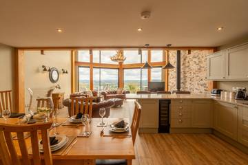 Lodge for 8 People in Forest of Bowland, England, Photo 1
