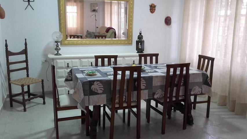 Gîte pour 4 personnes, avec vue et terrasse, animaux acceptés à Calabardina - 3