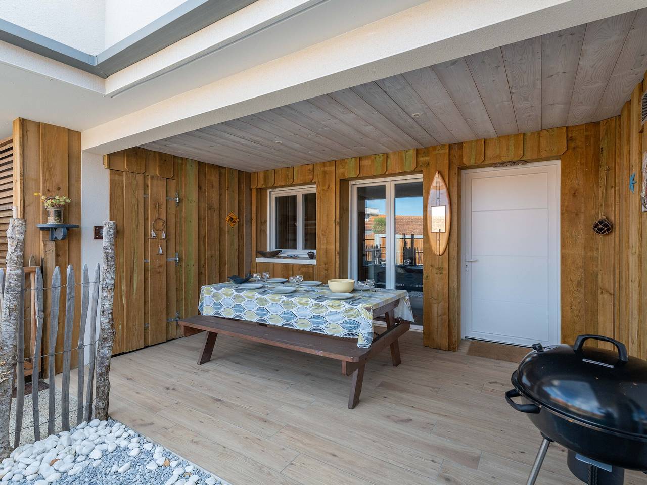 Ganze Wohnung, T3-Wohnung in der Nähe des Ozeans, Biscarrosse-Strand, für 6, Parkplatz in Biscarrosse Plage, Biscarrosse