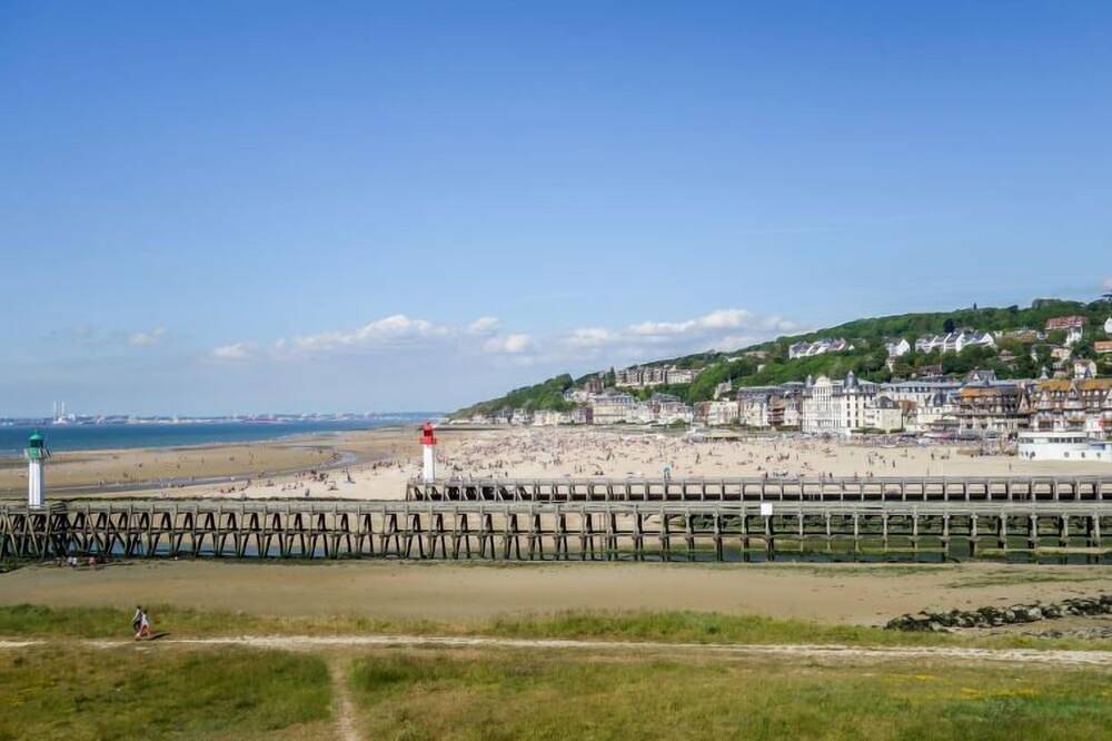 Apartamento entero, Les Marinas by Interhome in Deauville, Region de Lisieux