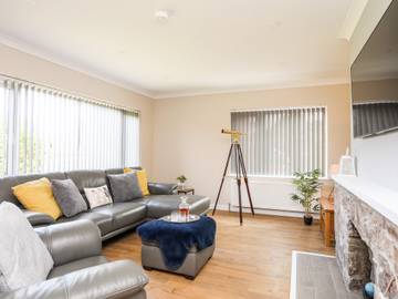 Bungalow for 6 People in Trearddur Bay, Isle of Anglesey, Photo 1