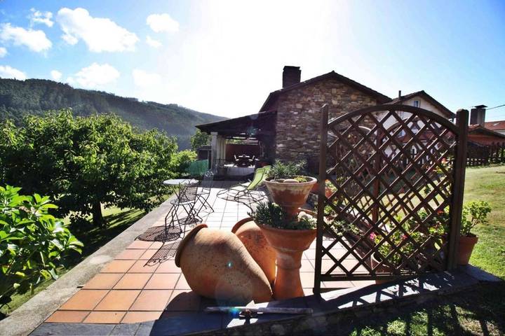 Casa rural para 3 personas, con vistas y jardín en Provincia de La Coruña - 2