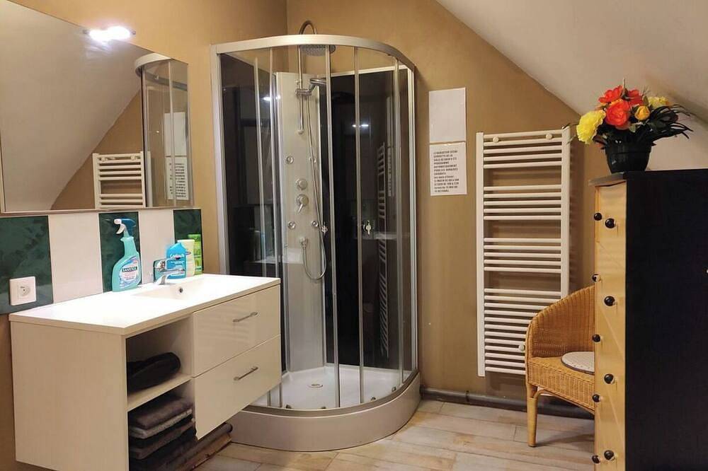 Just a few minutes from Futuroscope/Aqua/Arena, ideal family apartment for 4 people in Châtellerault, Vienne