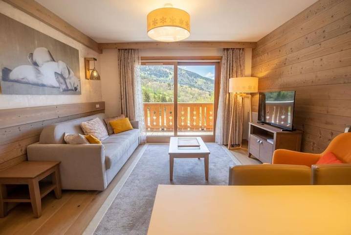 Appart’hôtel pour 4 personnes, avec terrasse et piscine ainsi que sauna et jacuzzi