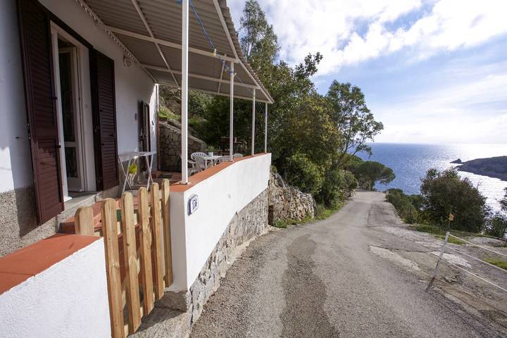 Entire vacation apartment, Costa Ovest in Spiaggia di Fetovaia (Campo nell'Elba), Campo nell'Elba