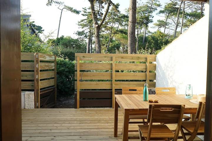 Location de vacances pour 4 personnes, avec terrasse et jacuzzi dans Plage des Bourdaines