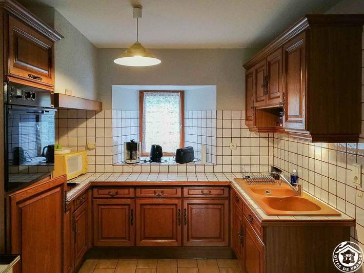 Gîte pour 8 personnes, avec jardin à Azet - 4