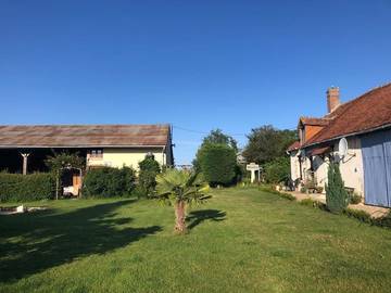 Chambre d’hôte pour 2 personnes, avec jardin, animaux acceptés à Bouges-le-Château