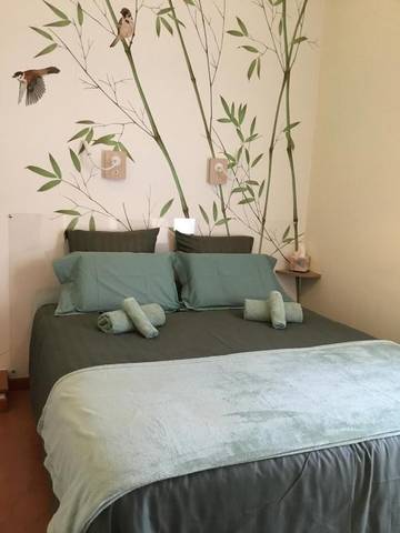 Chambre d’hôte pour 2 personnes, avec terrasse et jardin à Tourtour