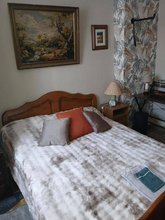 Gîte pour 2 personnes, avec terrasse à Gorron - 4