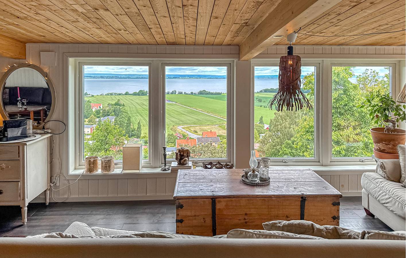 Ferienhaus für 6 Personen mit Terrasse in Jönköping, Vättern