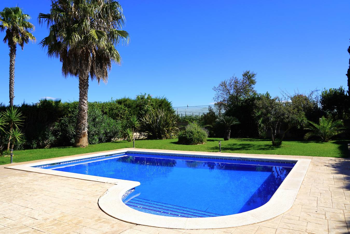 Amplia villa y bien situada en Sant Pere Pescador in San Pedro Pescador, Alt Empordà