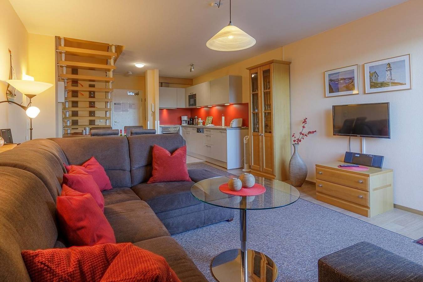 Ganze Wohnung, Komfortables Apartment Hafenmeisterei 8 mit Seeblick und Balkon in Waren in Waren (Müritz), Müritz