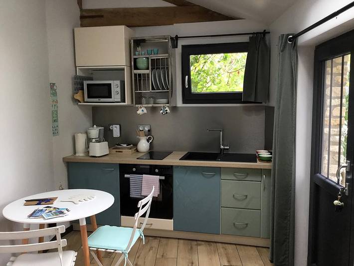 Gîte pour 2 personnes, avec jardin à Hermanville-sur-Mer - 4
