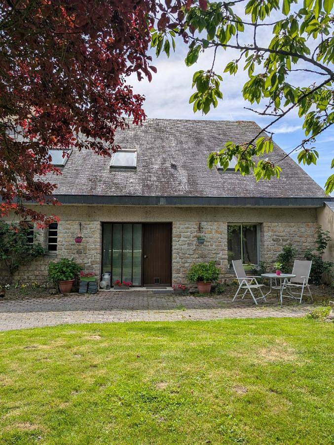Chambre d’hôte pour 2 personnes, avec Terrasse ainsi que Jardin et Vue