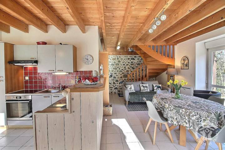 Gîte pour 4 personnes, avec jardin et jacuzzi ainsi que terrasse et sauna, animaux acceptés dans Lamballe-Armor - 4
