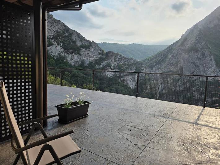 Casa rural para 5 personas, con jardín además de vistas y piscina en Morcín - 3