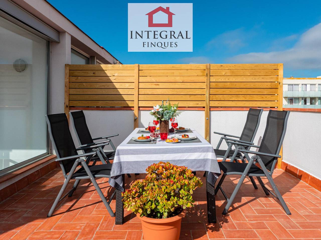 Appartement entier, Duplex à 50m de la plage avec terrasse, climatisation et parking - Palamós in Palamós, Costa Brava