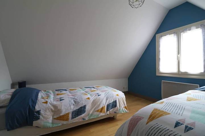 Gîte pour 5 personnes, avec jacuzzi ainsi que piscine et jardin, animaux acceptés à Nazelles-Négron - 3