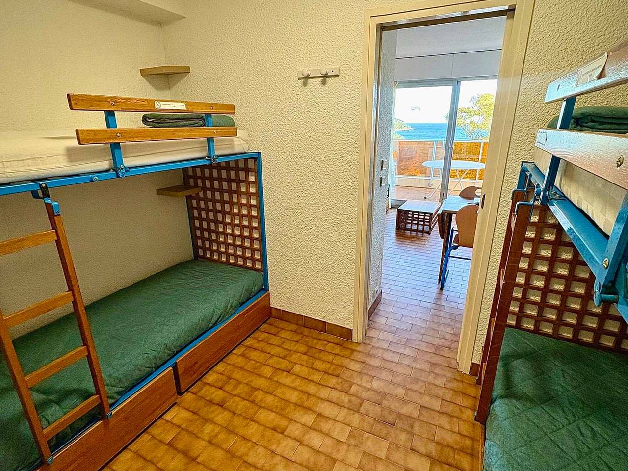 Studio entier, Studio pour 6 personnes avec Wi-Fi, vue mer à Roquebrune-Cap-Martin in Roquebrune-Cap-Martin, Région de Nice