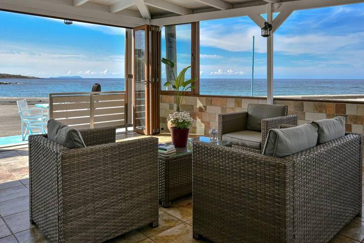 Gîte pour 4 personnes, avec vue et terrasse dans Milatos Beach