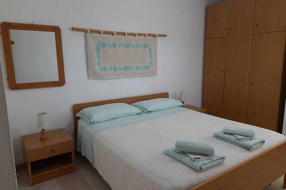 Ganze Wohnung, Arbatax Tortoli komfortable Wohnung mit einem Garten, Meer viciniss in Lotzorai, Ogliastra Provinz