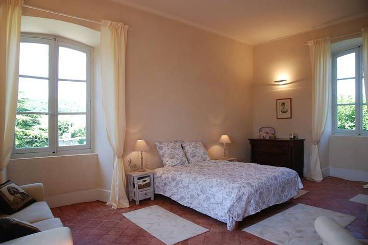 Location de vacances pour 6 personnes, avec terrasse et jardin à Arcambal - 2