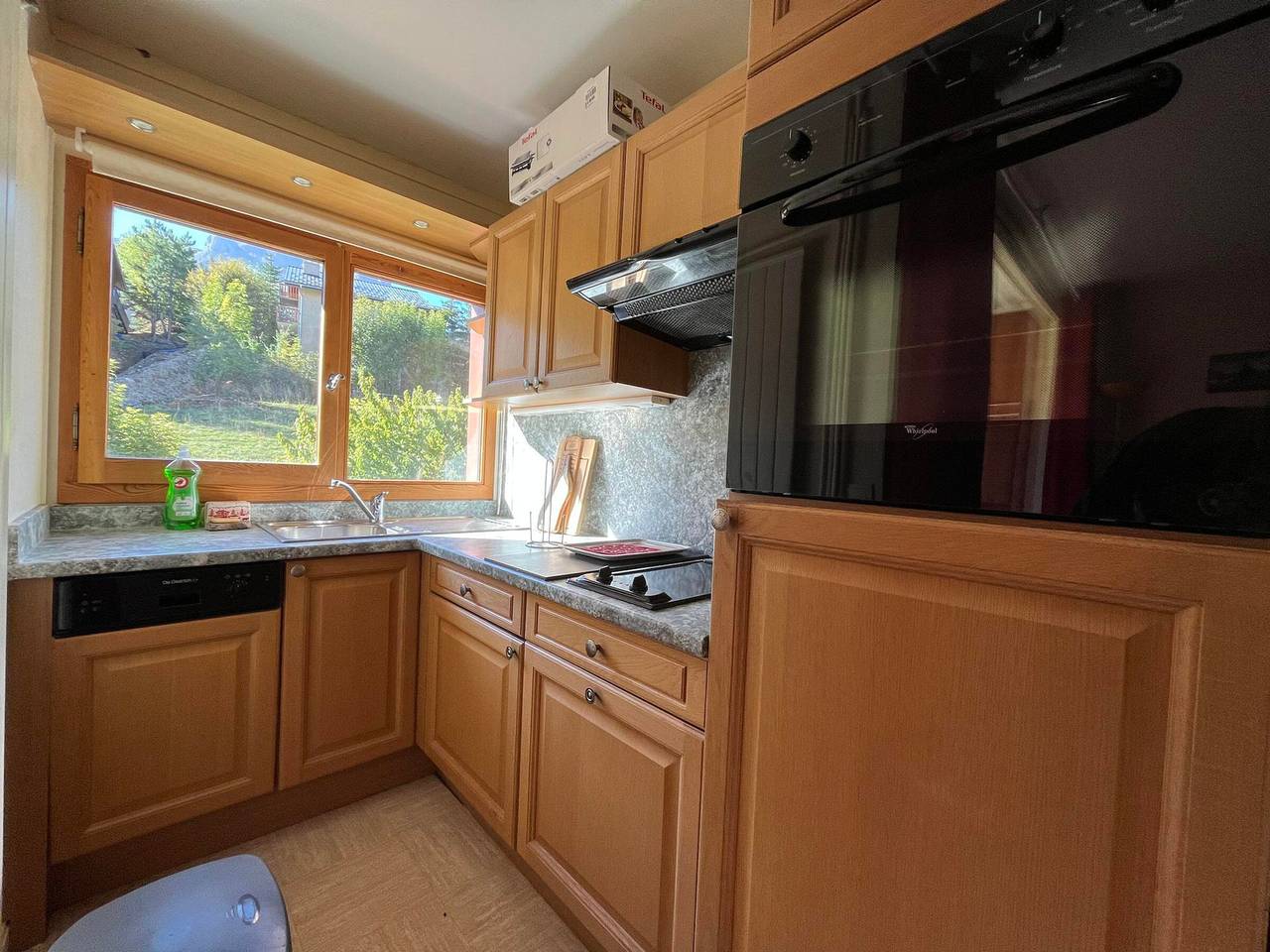 Apartamento entero, T2 soleado 6 pers cerca de pistas en Sauze in Le Sauze, Enchastrayes