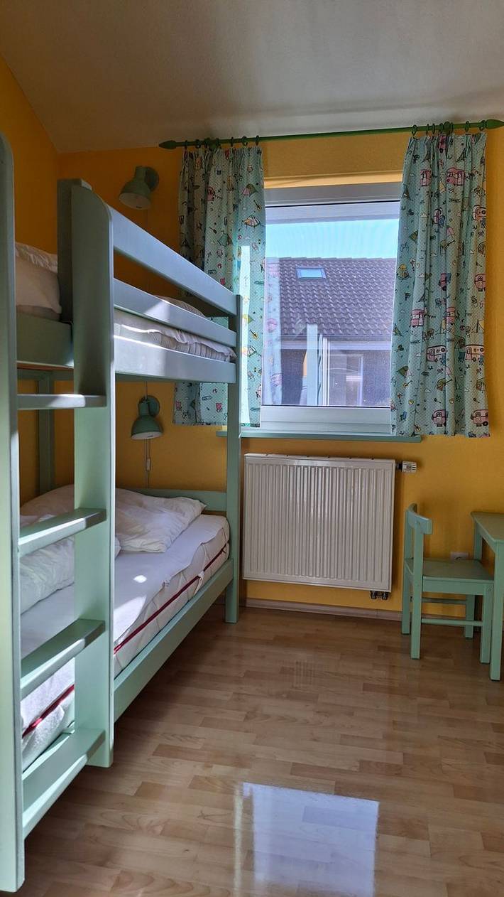 Ferienhaus für 4 Personen, mit Garten und Sauna sowie Seeblick in Otterndorf - 2