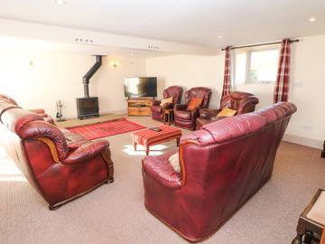 Holiday Rental for 8 People in Peak District, Photo 4