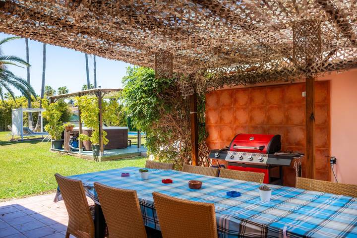 Casa de Campo 'Ca Na Bisquerra' com Vista para a Montanha, Wi-Fi e Ar Condicionado in Santa Margalida, Majorca (Norte)