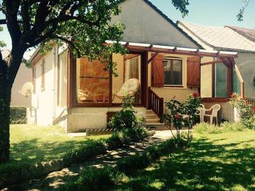 Gîte pour 4 personnes, avec terrasse et jardin dans l' Aveyron