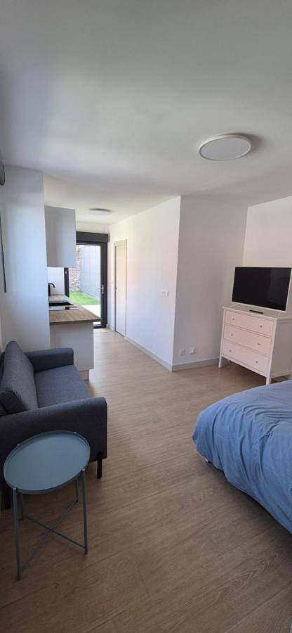 Gîte pour 2 personnes, avec Terrasse et Jardin à Lompret